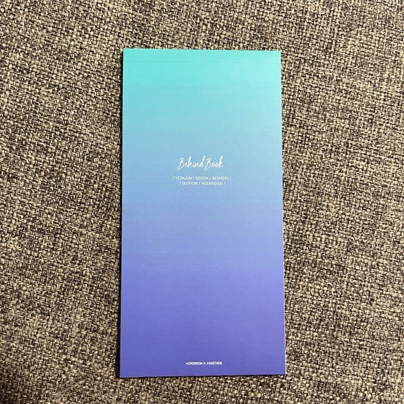 TXT MINISODE1 : BLUE HOUR ALBUM - Picture 7 of 12